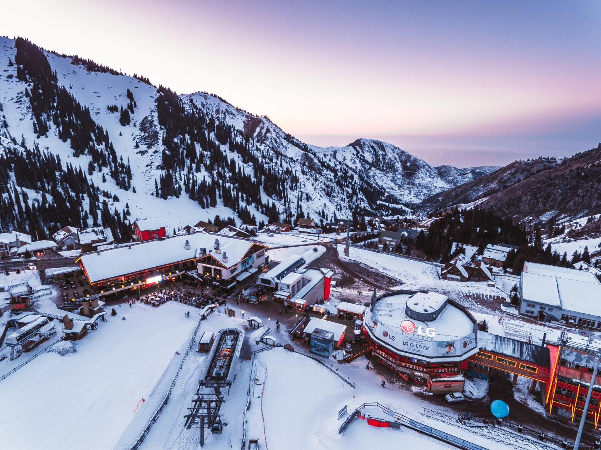 Tenir Eco Hotel, Shymbulak Mountain Resort 알마티 외부 사진